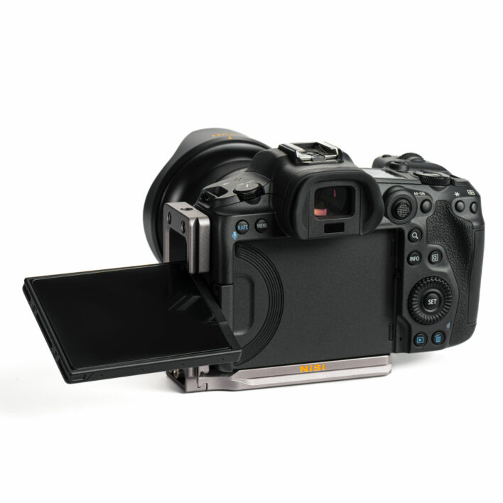 NiSi PRO NLP-CG Adjustable L Bracket for Camera with Flip Out Screen (Tripod mount point in the middle of the camera base) Camera Brackets and Quick Release Plates | NiSi Optics USA | 14