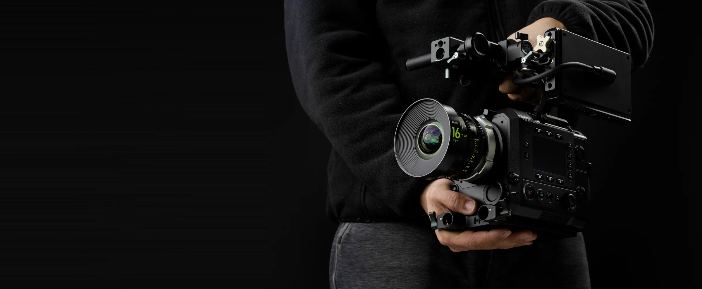 A NiSi 65 PRIME 16mm T2.9 on a Fujifilm cinema camera, handheld