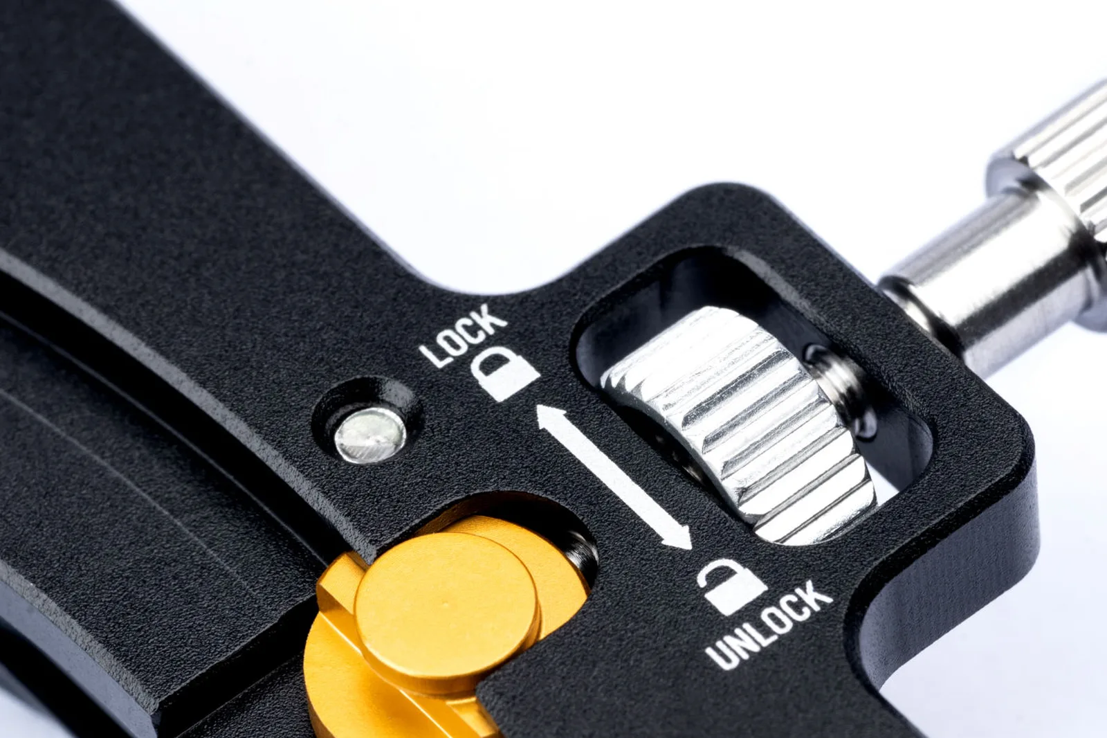 The rotation lock on a NiSi V7 holder, with the lock and unlock positions marked beside the gold release pin